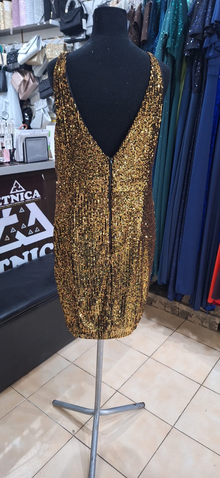 Vestido Crepe Negro